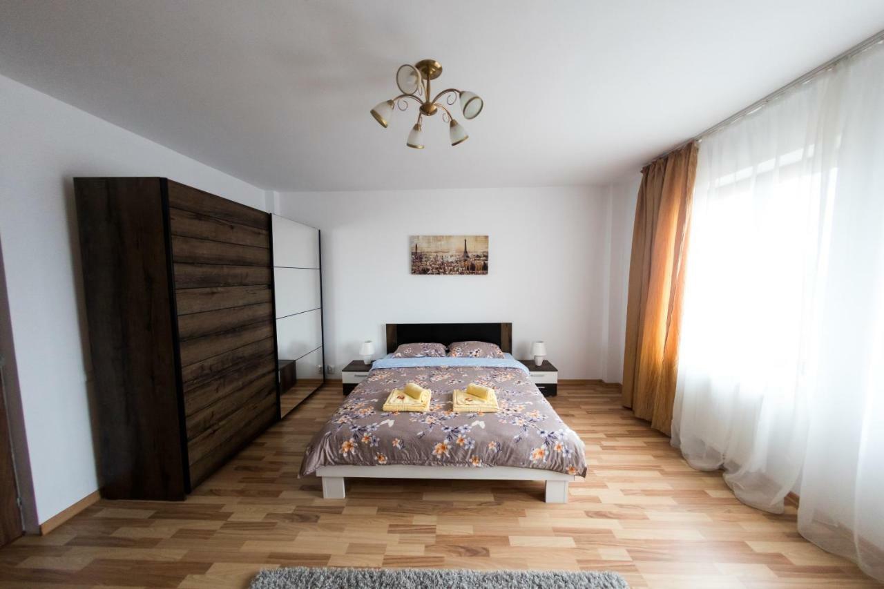 Travel Homzzz Apartments Târgu-Mureş 外观 照片
