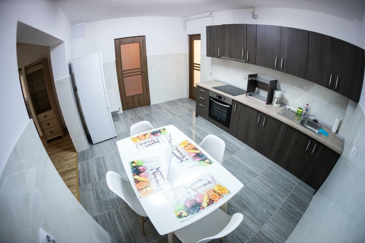 Travel Homzzz Apartments Târgu-Mureş 外观 照片